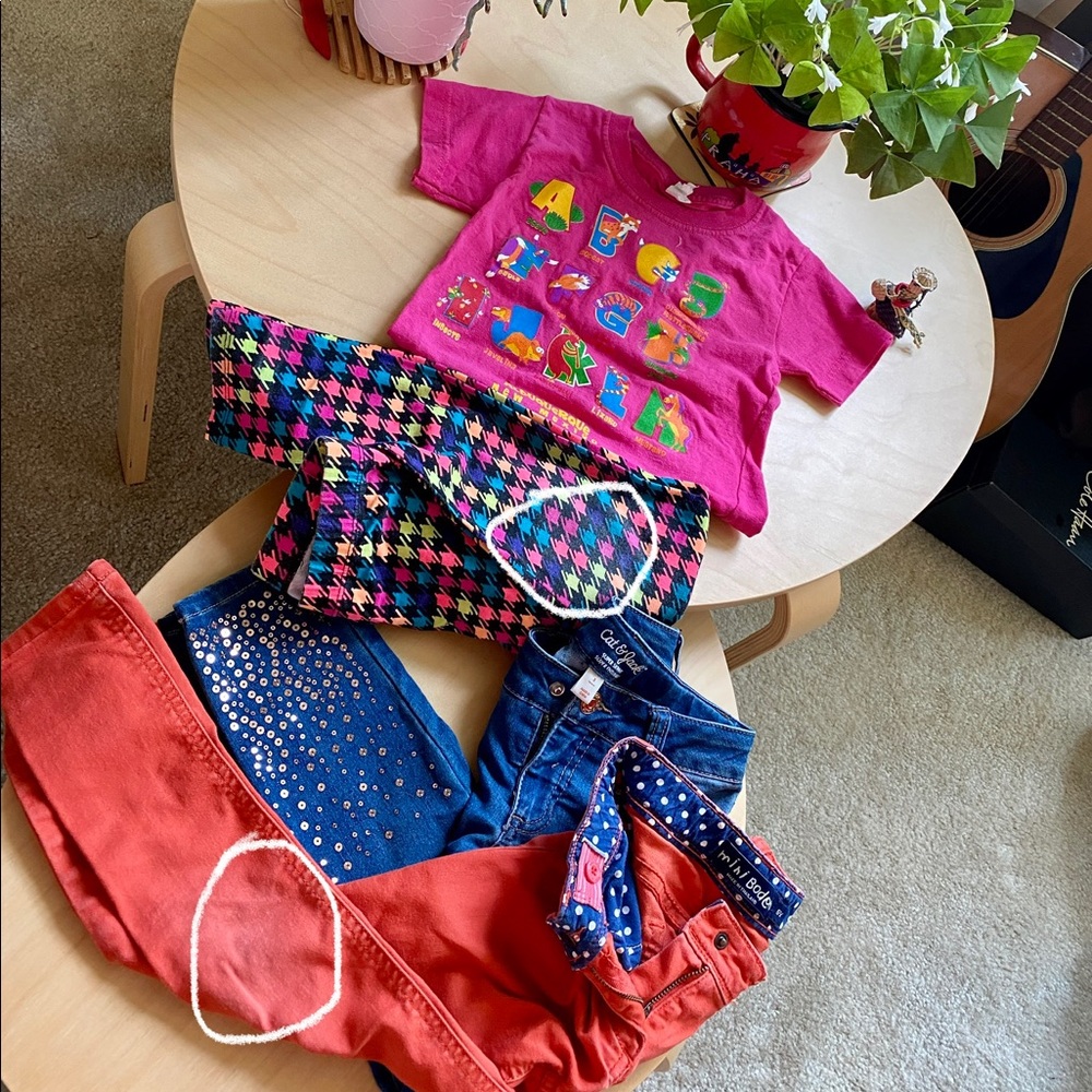 Bundle 4: 3 pants one T